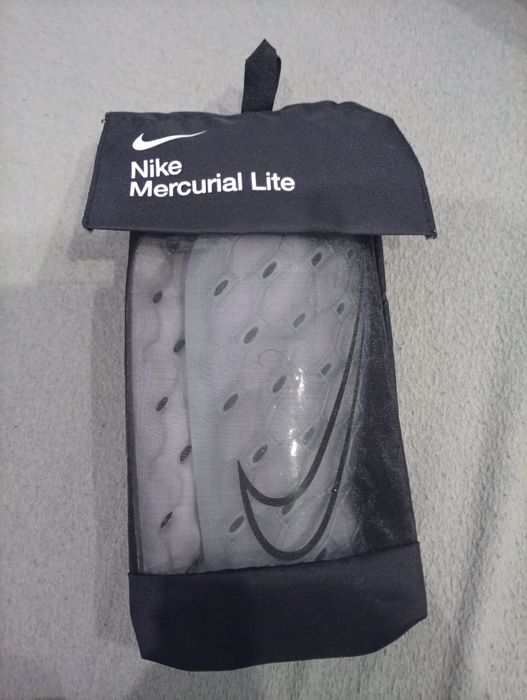 Apărători tibie Nike Mercurial Lite