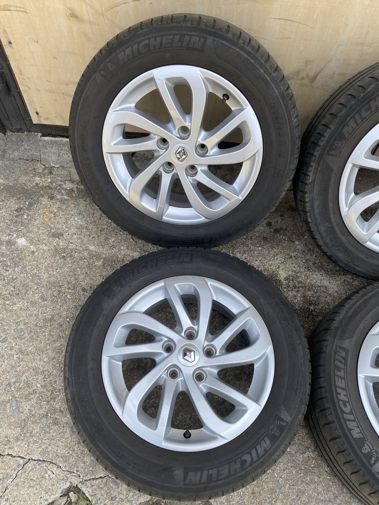 Джанти 16" 5x114.3 Renault Megane 2008/17 6.5j ET47 / 66.1 мм.