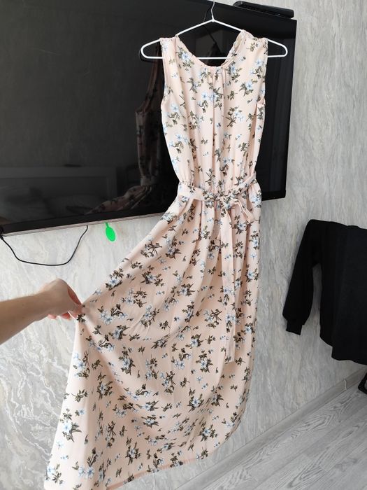 Платье летнее легкое