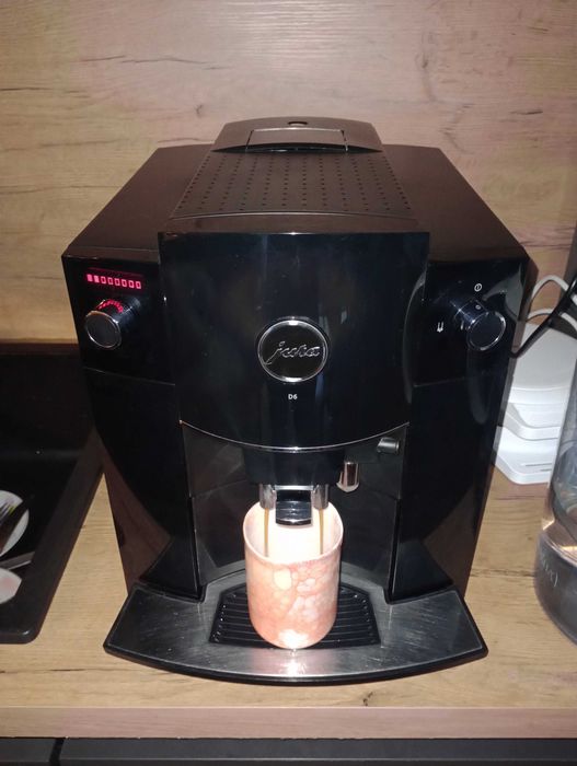 Кафемашина Jura D6