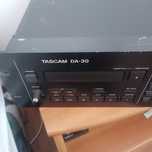 Tascam DAT muzica