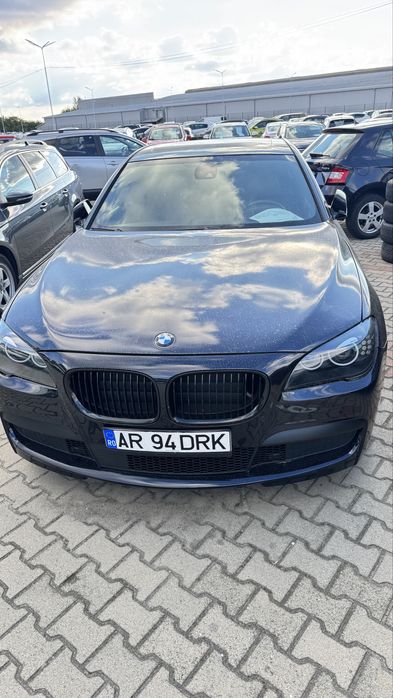 Vând Bmw 730D-245 cp full M 4 butoane