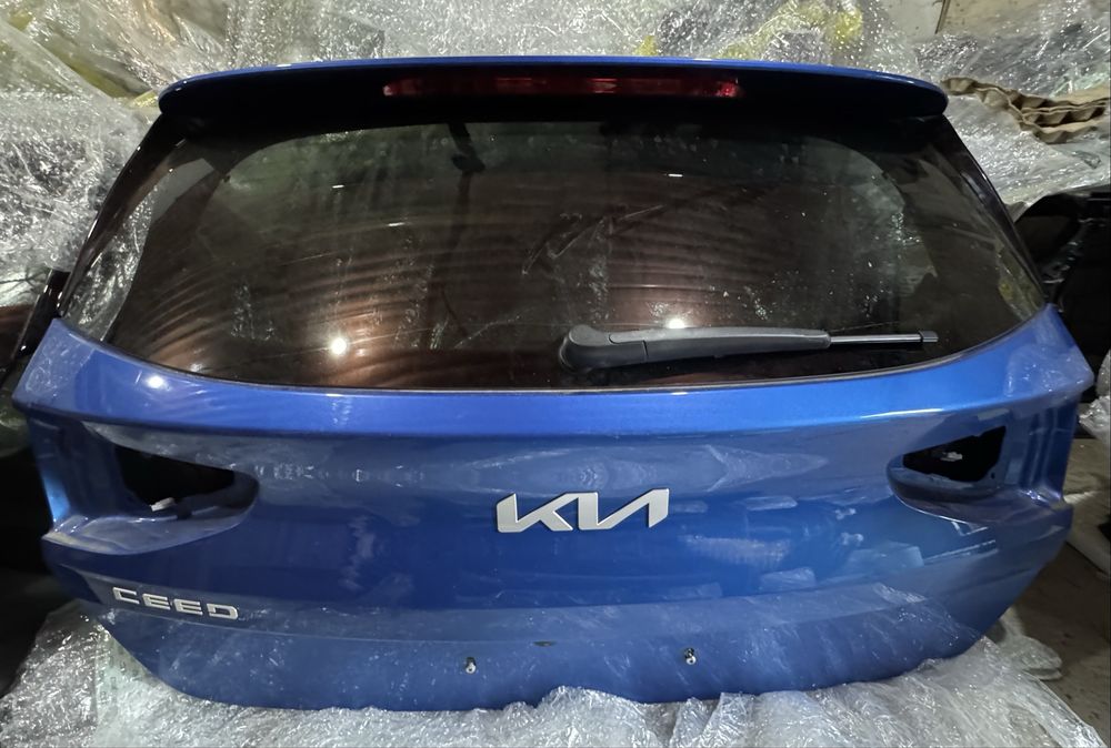Крышка багажника всборе kia ceed хэтчбек 2021 по 2025 год