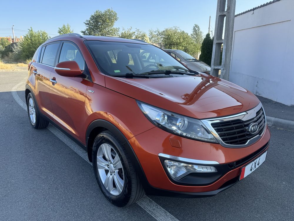 Kia Sportage 2.0 Diesel 184cp 4x4 / 2012 / AUTOMATA / NR VALABILE