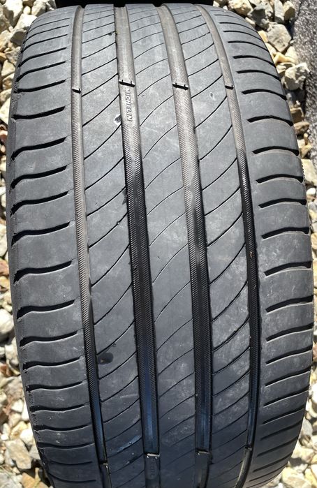 Vand 4 cauciucuri 245/40/18