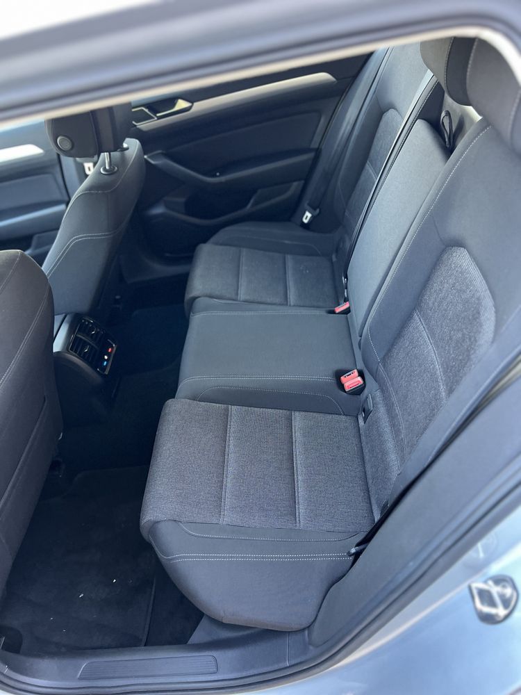 Volkswagen Passat 2.0 TDI 150 CP Automat 2019