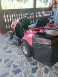 Vând tractoras Garden pentru tuns iarba