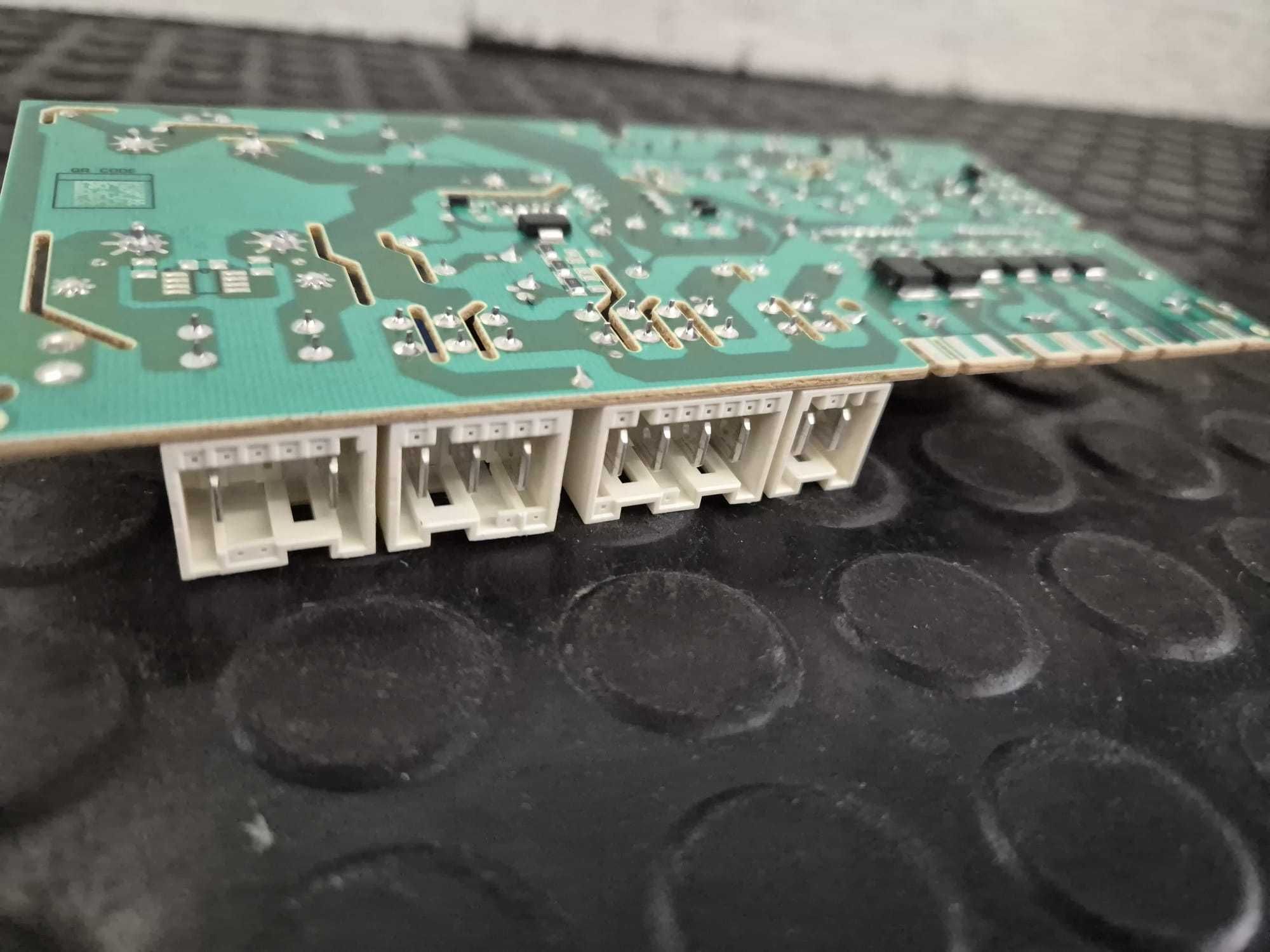 Placa electronica , modul putere masina de spalat Beko 2487904000/ R23