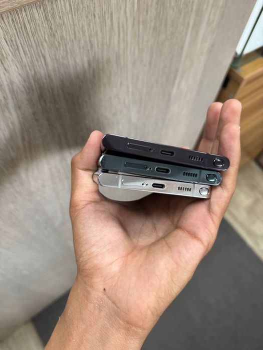 Samsung galaxy s22 ultra 5G 12/256gb holati harxil