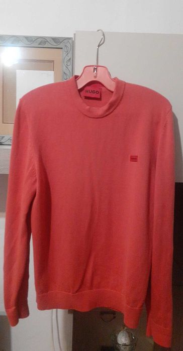 Нов мъжки пуловер HUGO. Оригинален.
