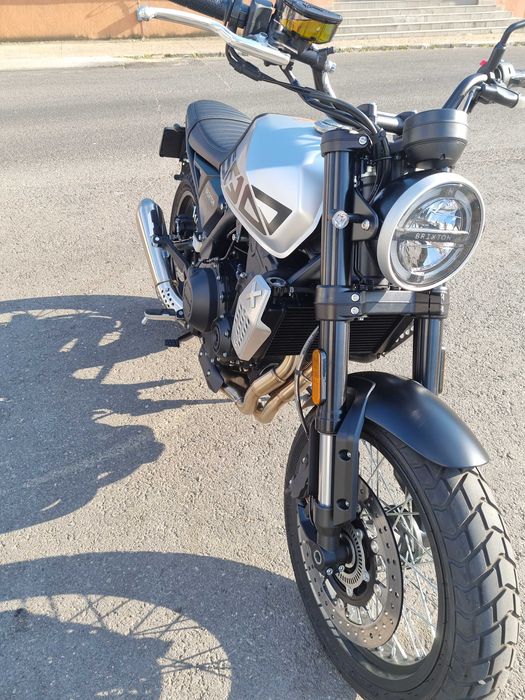 Brixton Crossfire 500X A2, nu ktm ducati honda yamaha bmw harley
