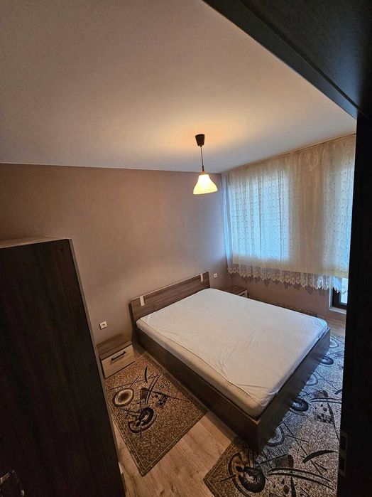 Дава се под наем Тристаен апартамент в Пловдив, Христо Смирненски - 100 кв.м за 500 € - Снимка #2