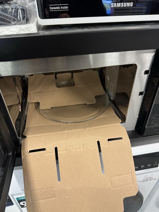 Cuptor cu microunde Brandt BMS7120B