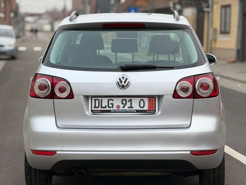 Vând Golf 6 Plus 2.0 Diesel Euro 5