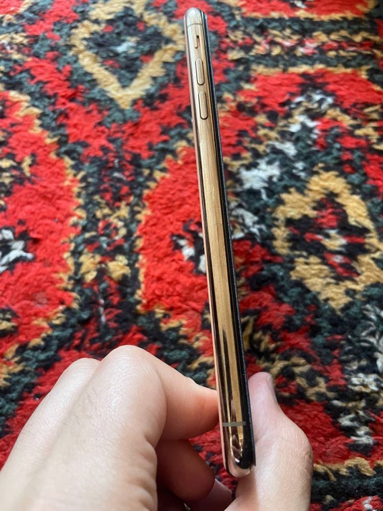 Iphone xs max 64 GB LL/A Gold