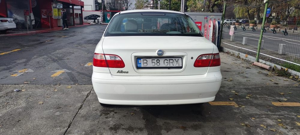 Vând Fiat Albea 61000km