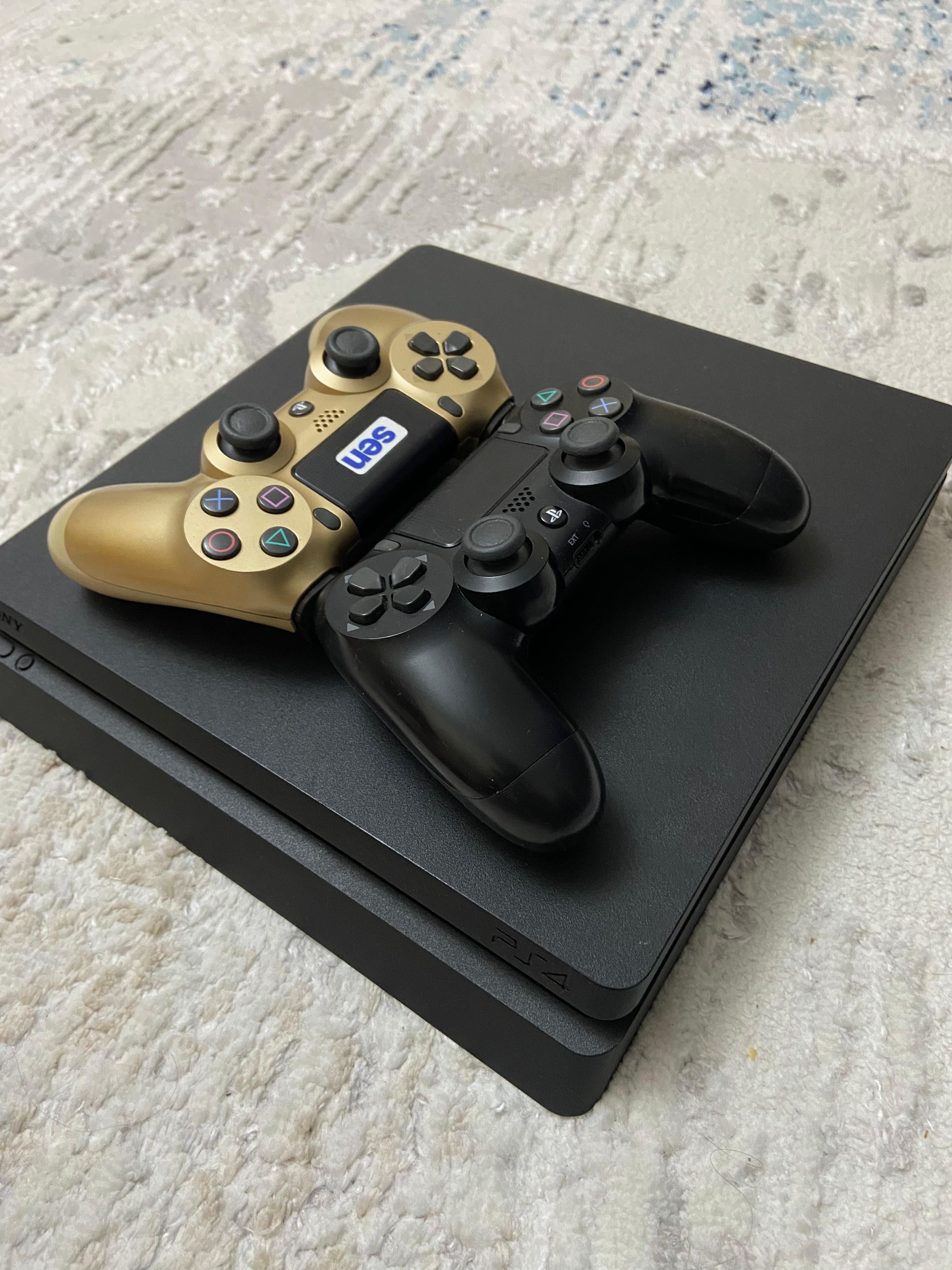 Продам SONY PS4 slim 1TB