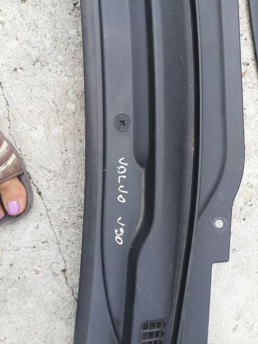 Grila parbriz Octavia 2,volvo v50, avensis, zafira b, astra h, tucson,