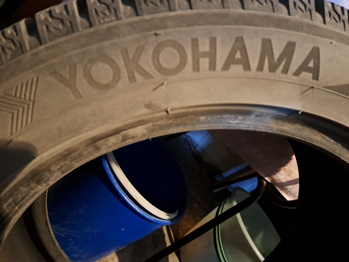 YOKOHAMA  автошины 225/50 R17