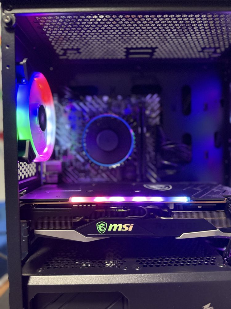 PC Gaming RGB RX 6800xt i5 14400f 16gb