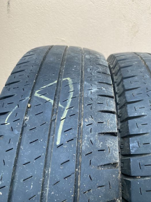 2 buc 205/75/16C Michelin
