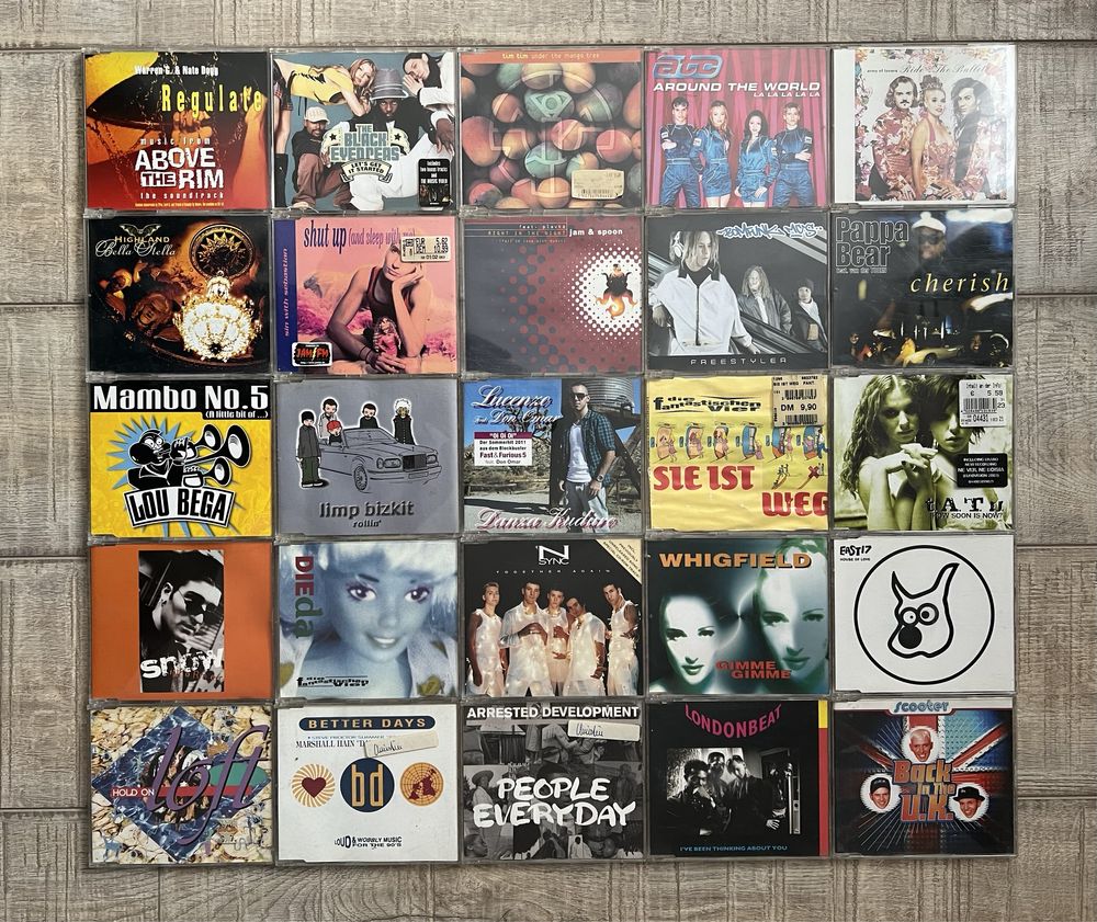 Lot 150 cd-uri originale Singles si Maxi Singles (MCD) muzica anii 90