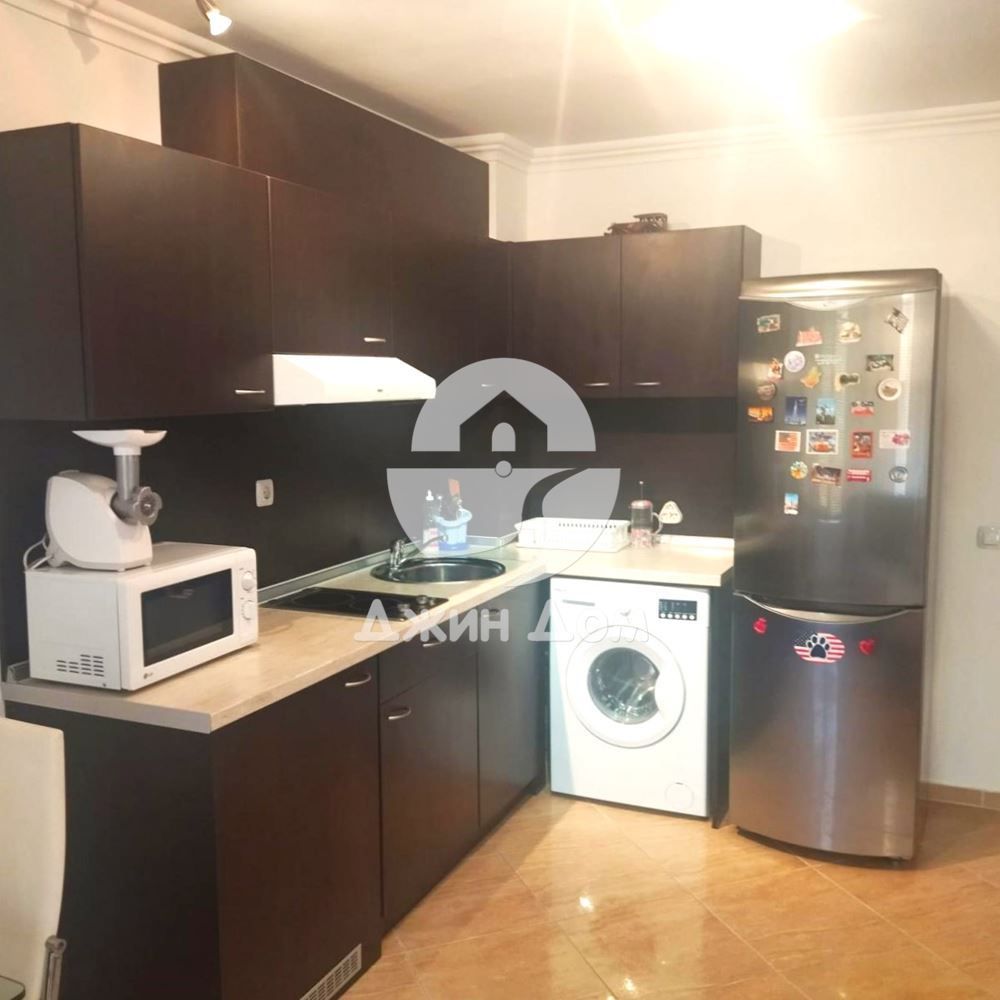 Продава се Двустаен апартамент в Свети Влас - 58 кв.м за 1118 €/кв.м - Снимка #1