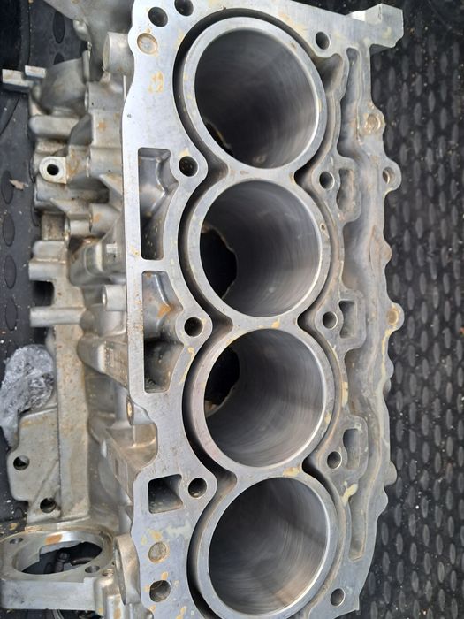 Hyundai Kia 2.5 блок цилиндров
