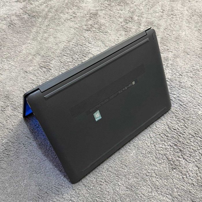 Ноутбук HP 250 G8 | Intel Core i5-1135G7 | M2 256GB SSD | DDR4 8GB