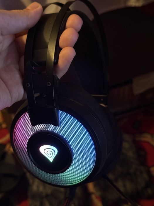 Гейминг слушалки Genesis - Neon 600, RGB, черни