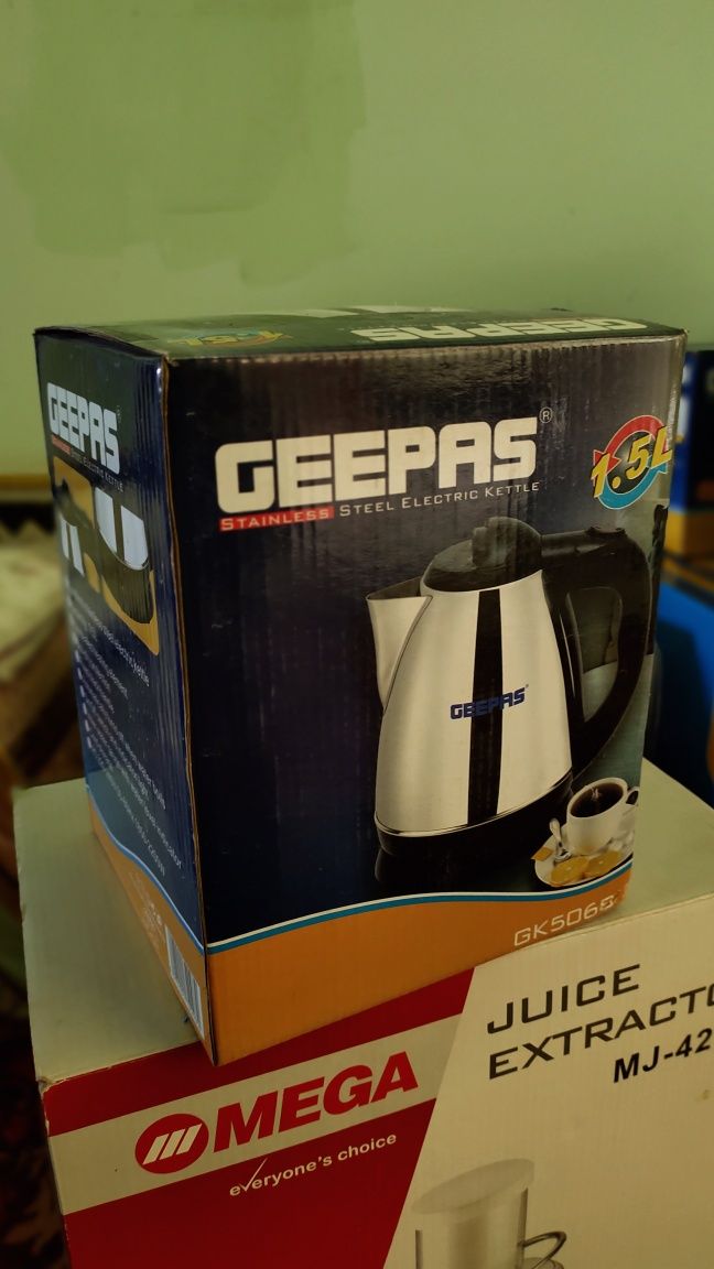 Электро чайник GEEPAS