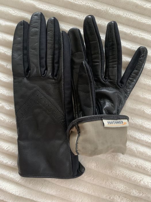 Дамски ръкавици от естествена кожа