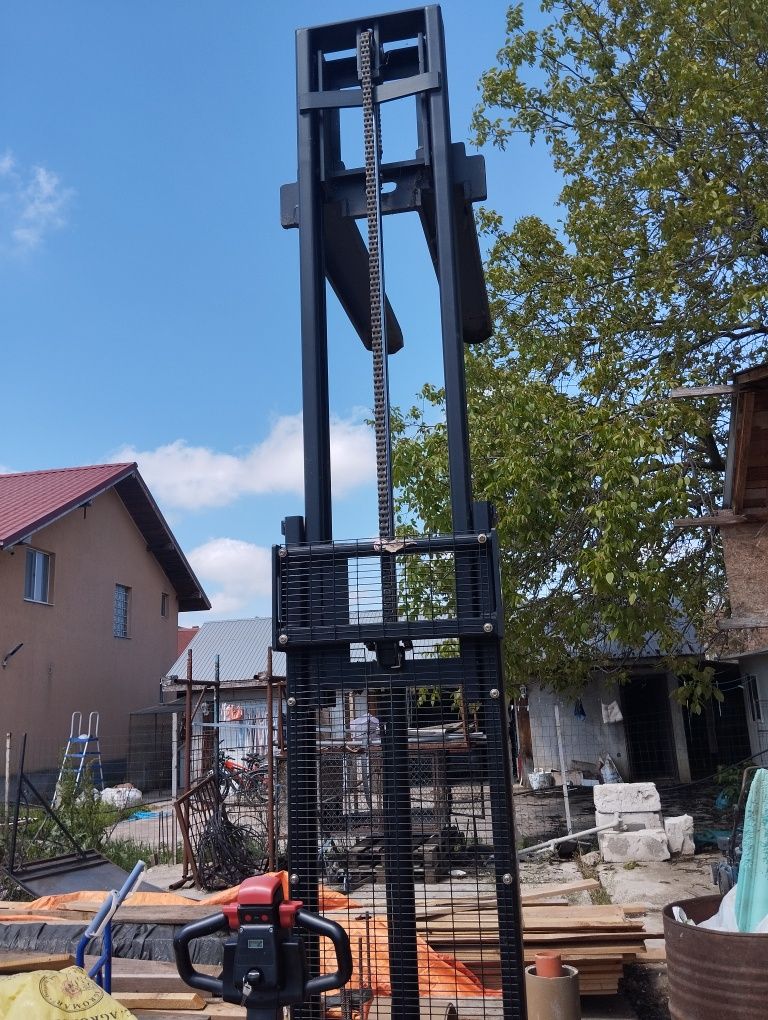 Liză electrică 1200 kg