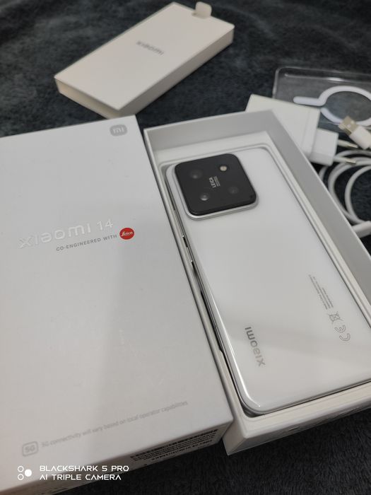 Vând/Schimb Xiaomi 14 White 512GB 12+6GB RAM