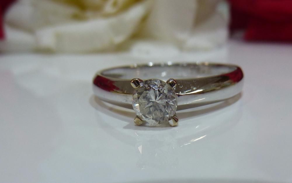 Inel aur 14k cu diamant natural 0.56ct