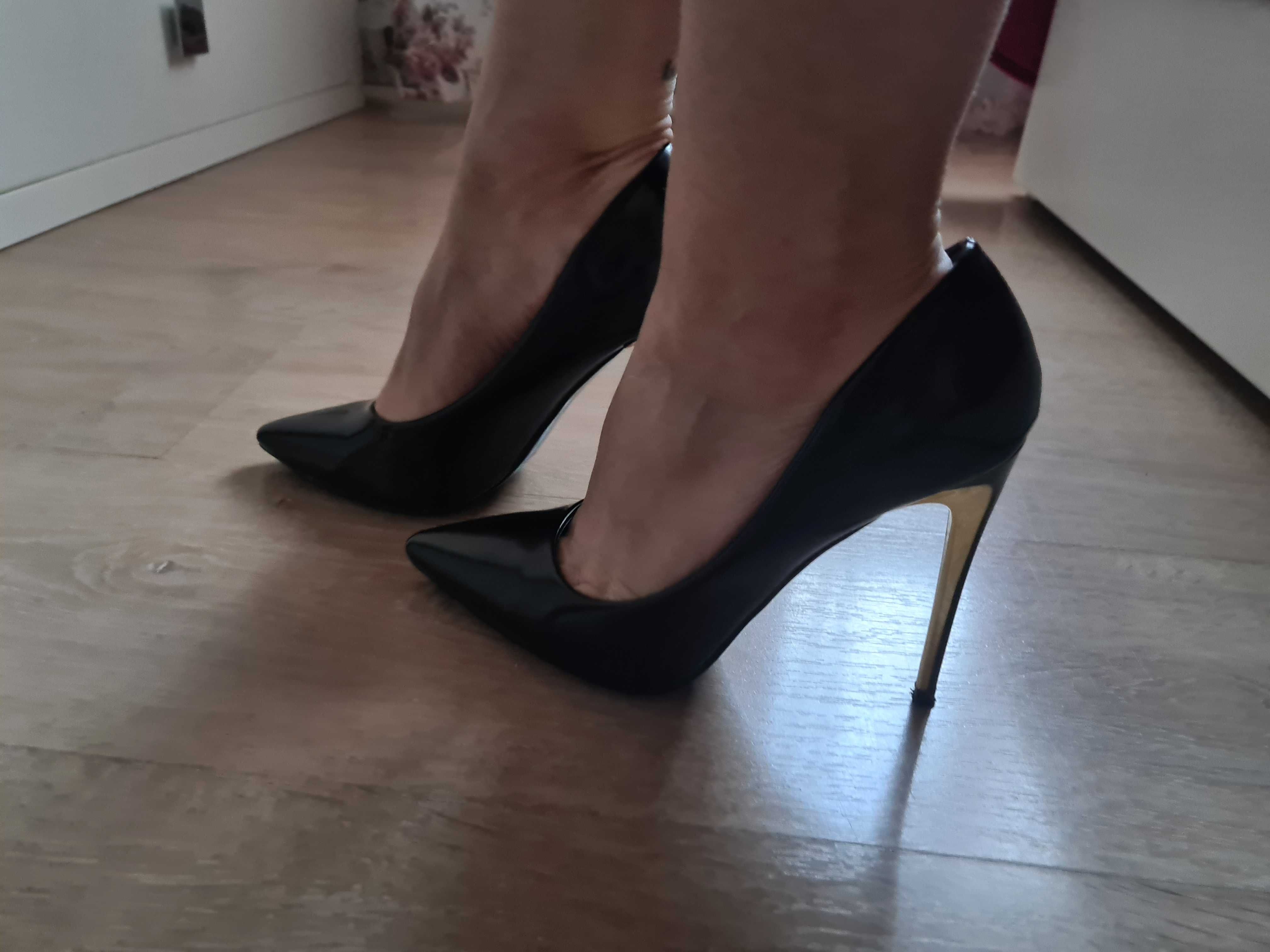 Vand stiletto negri  36