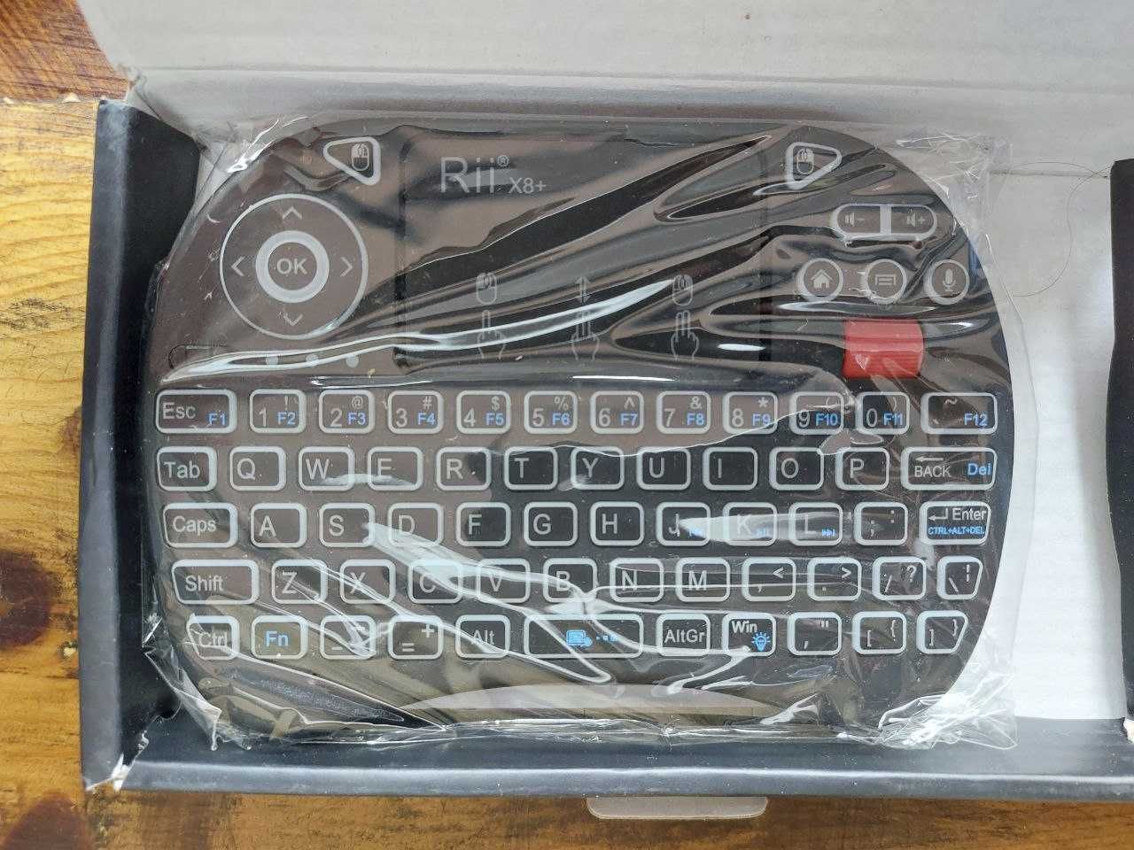 Мини блутут клавиатура за TV/PC