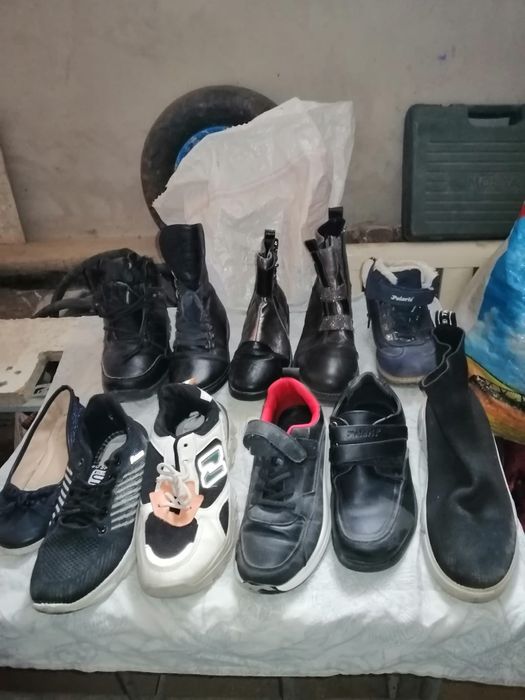 Продаются детские сапоги