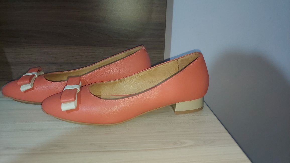 Официални обувки Anna Bellini