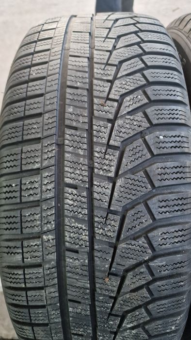225 55 17 Hankook 2020 2 anvelope iarna