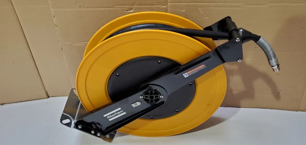 Tambur furtun aer retractabil Atlas Copco nou cu garantie 12 mt