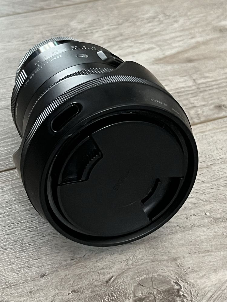 Sigma 35mm f1.4 cu montură pentru Sony