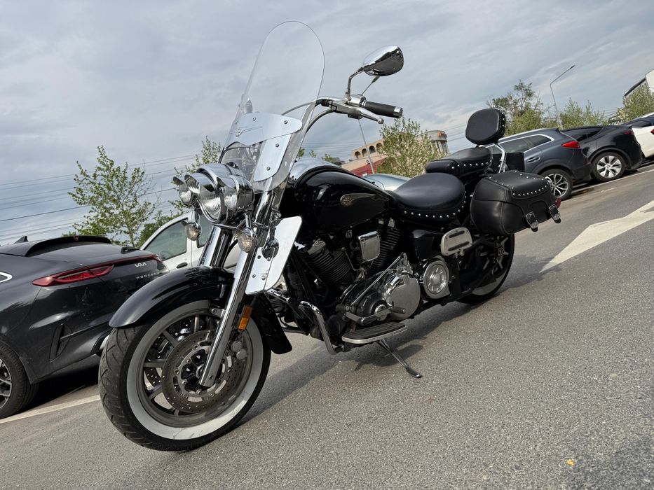 Vand Yamaha XV1700 Roadstar 1700 Midnight