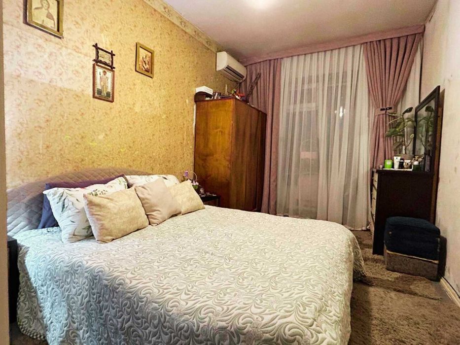 Срочно! Кадышева 2-ком. квартира с мебелью и техникой 5 минут до метро