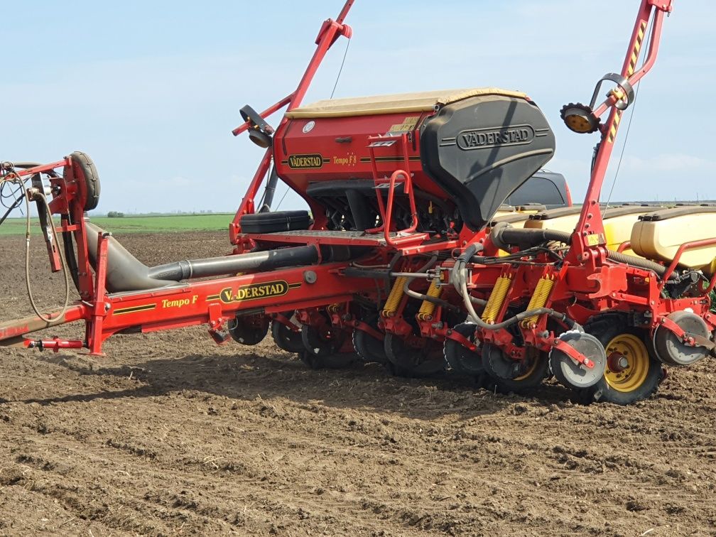 semanatoare VADERSTAD TEMPO F8 , (plante prasitoare, porumb, fs,soia)