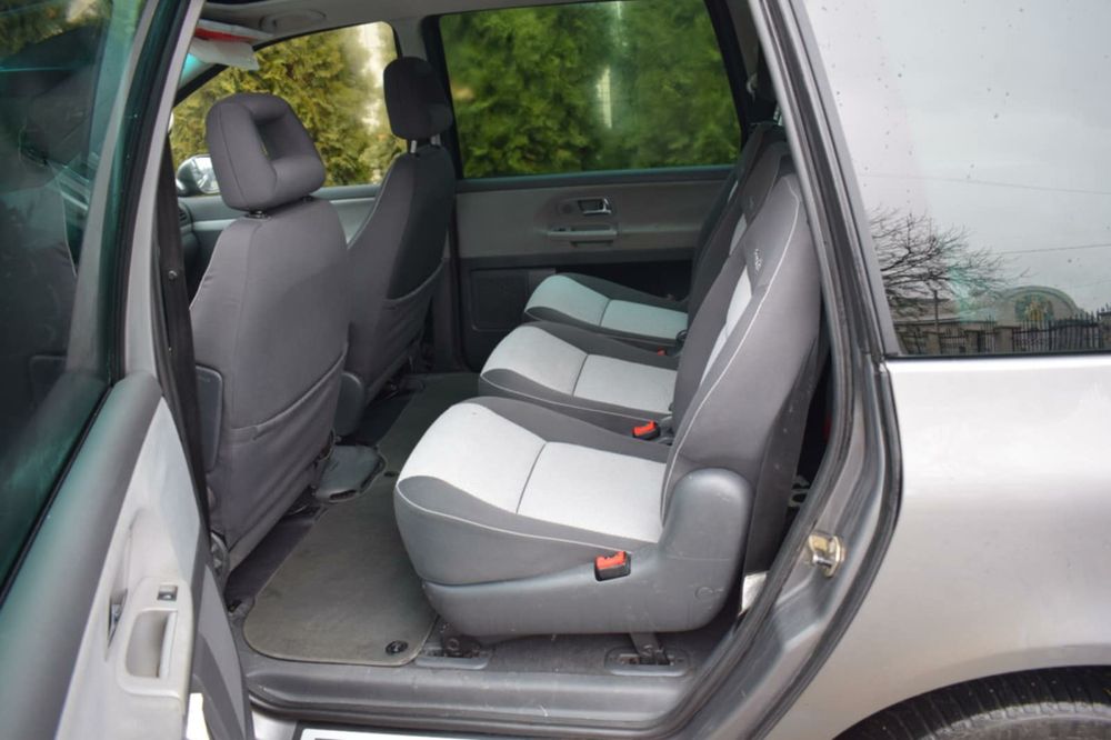 VW Sharan 2.0 TDI 140 cp 7 locuri