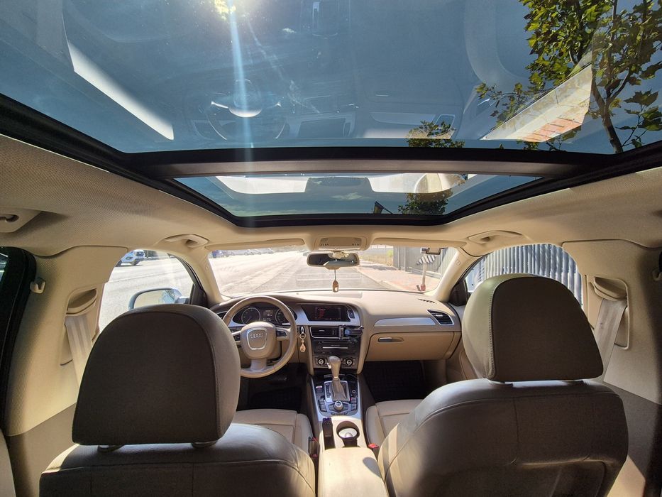 Proprietar Audi A4, 2.0 diesel, 2012, panoramic, automat