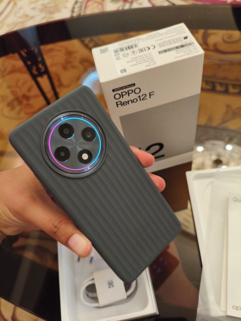 Oppo Reno 12F 8/256 (как новый)