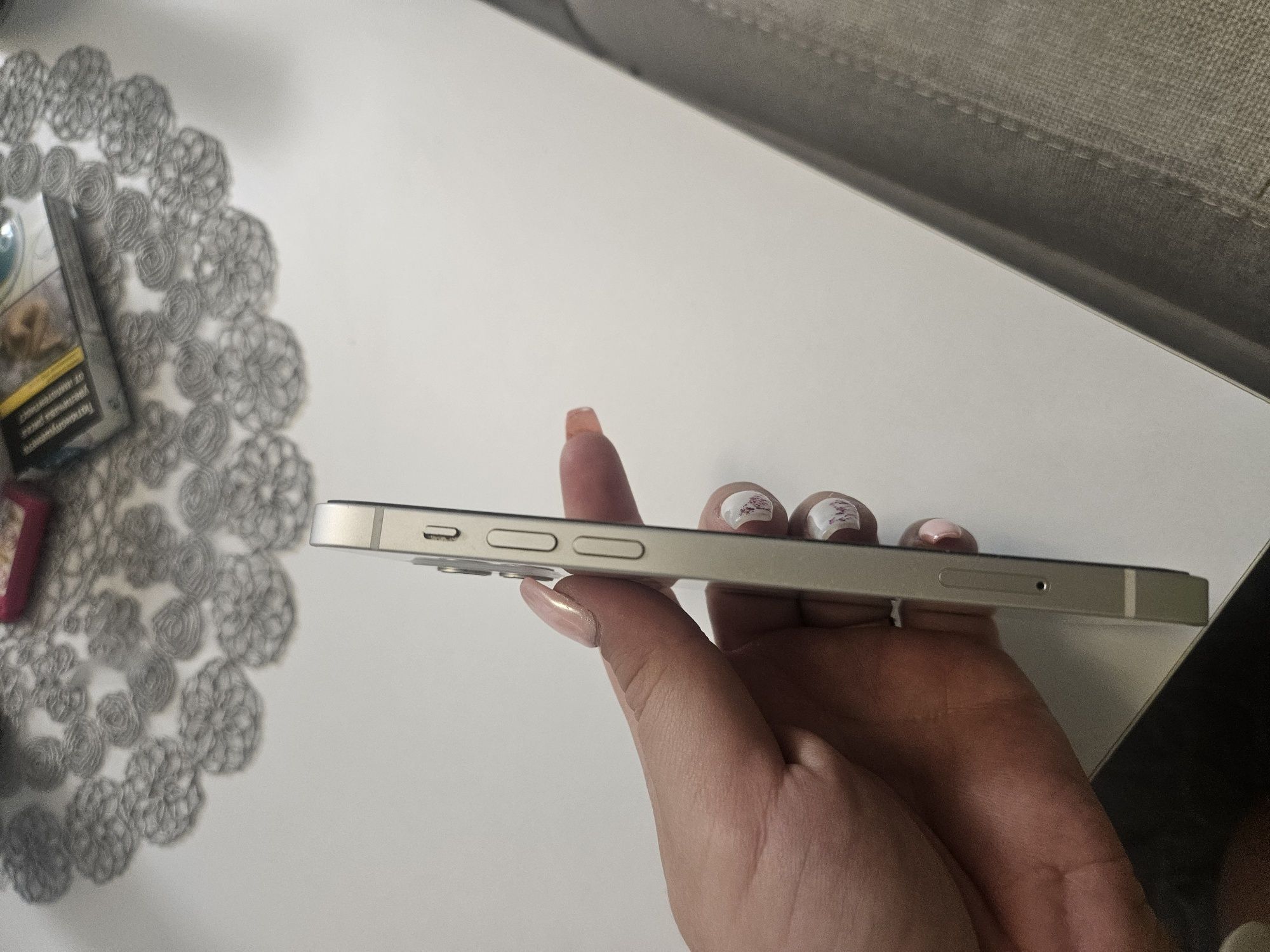 Iphone 12 Като НОВ