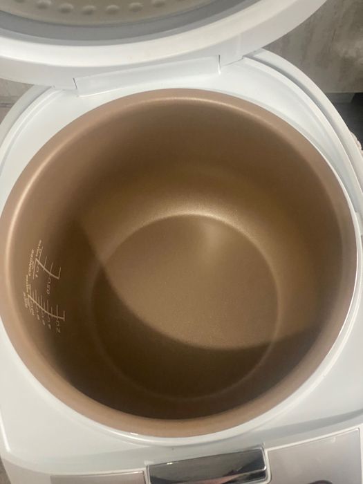 Мултикукър Philips